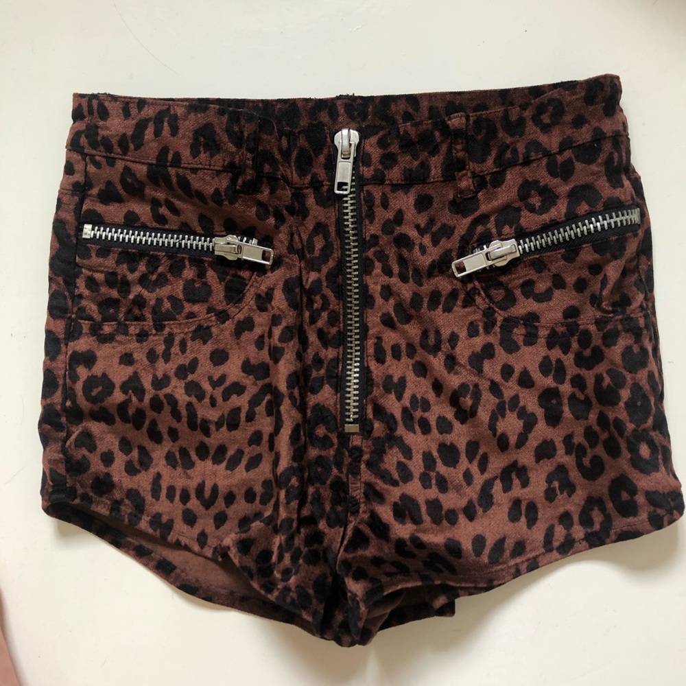UNIF Leopard Shorts
